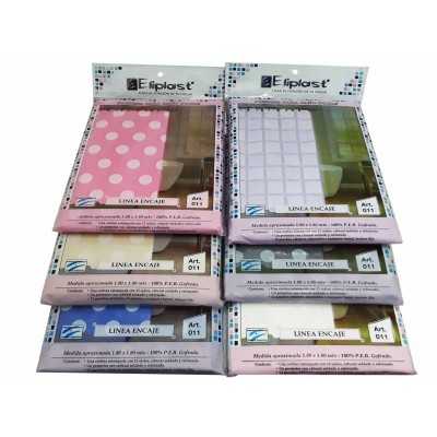 CORTINA DE BAÑO DOBLE C/GANCHO 1.80 X 1.80 MTS (50 MIC)